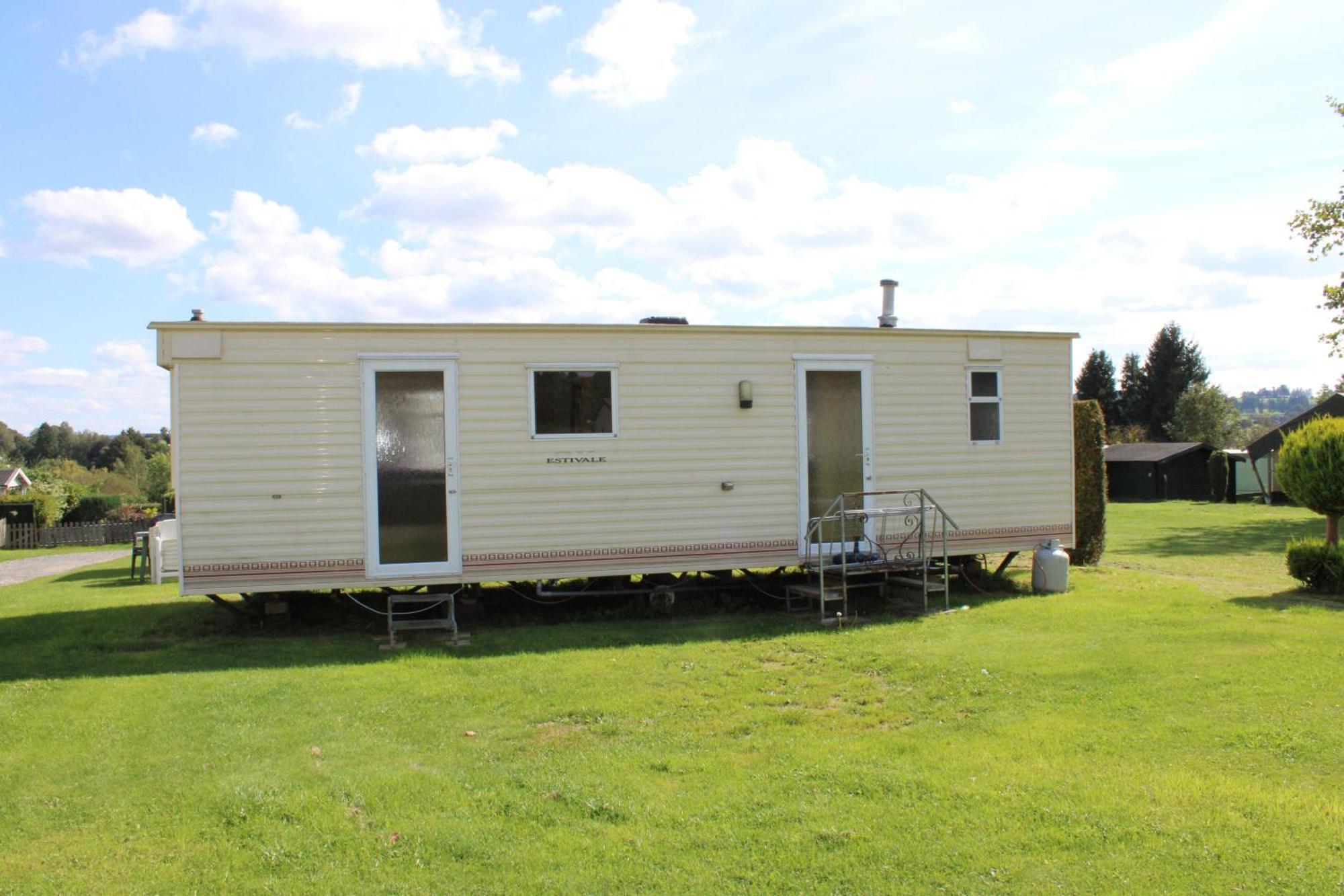 Camping Oos Heem Montenau Exterior foto